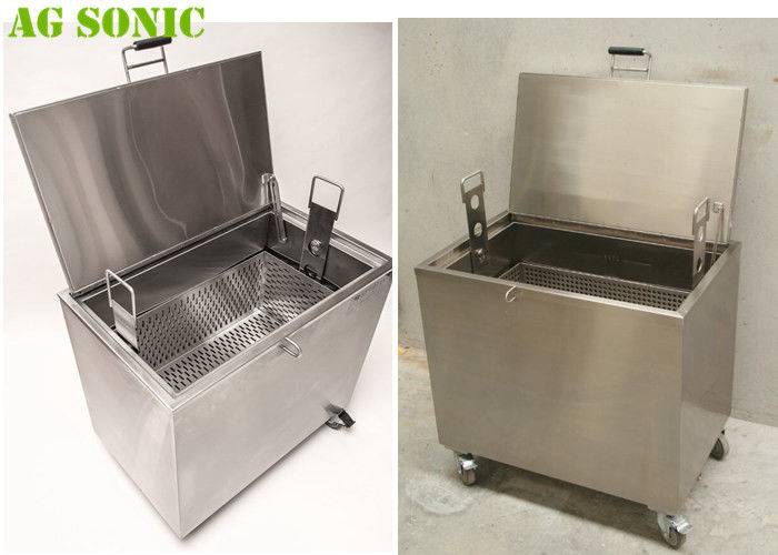 Heated Soak Tank to Clean Carbon from Baking Pans Pizza Pans with Chemical